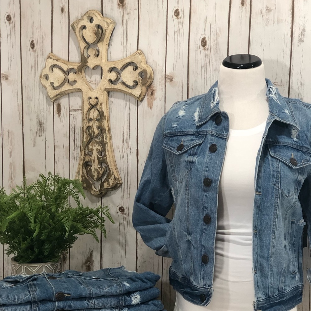 NEW! Wash Distressed Jean Jackets